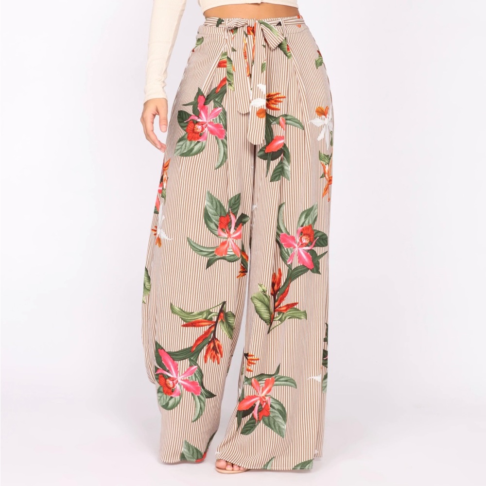 Fashion Nova Thailand, floral woven pants